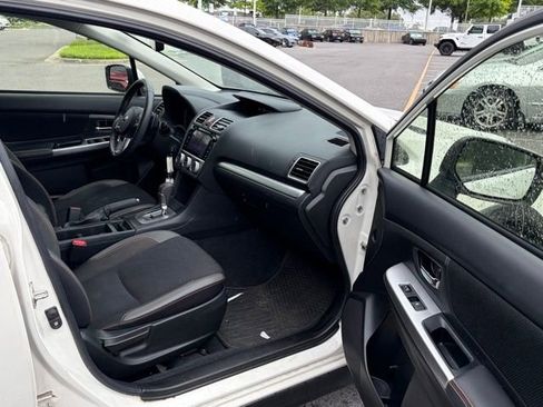 Used 2017 Subaru Crosstrek 2.0i Premium AWD/4WD image 25