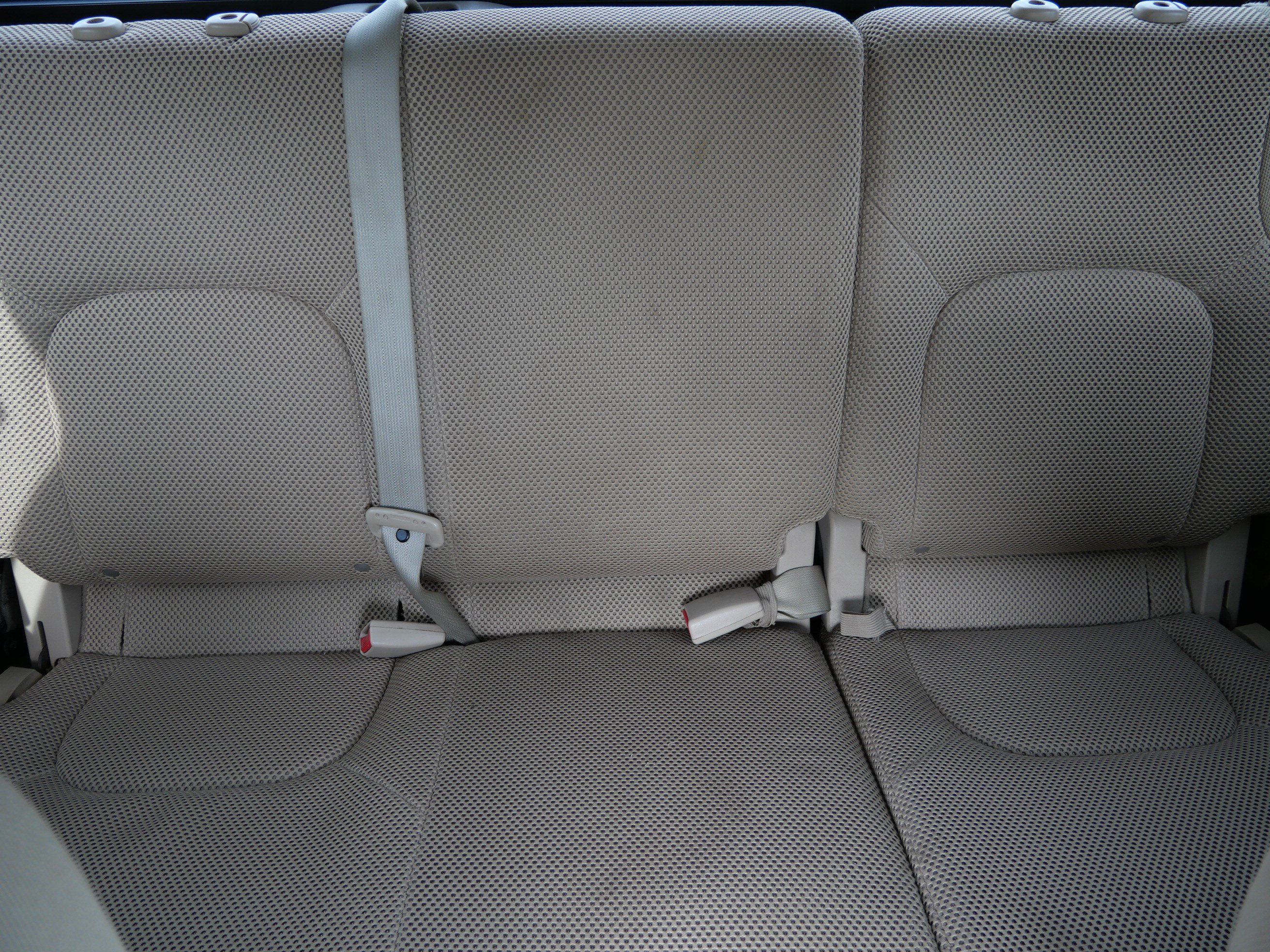 Used 2014 Nissan Frontier SV w/ SV Value Truck Package AWD/4WD image 13