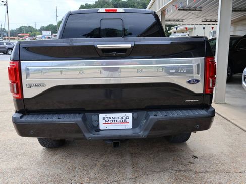 Used 2015 Ford F150 Platinum w/ Equipment Group 701A Luxury AWD/4WD image 5