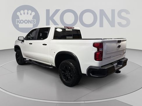 Used 2024 Chevrolet Silverado 1500 ZR2 w/ Technology Package AWD/4WD image 4