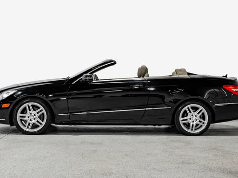 Used 2012 Mercedes-Benz E 350 Cabriolet image 16