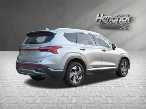 Used 2022 Hyundai Santa Fe SEL w/ Convenience + Premium Package image 9