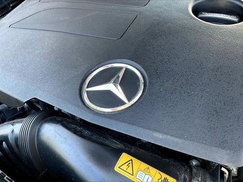 Certified 2020 Mercedes-Benz C 300 4MATIC Sedan image 33