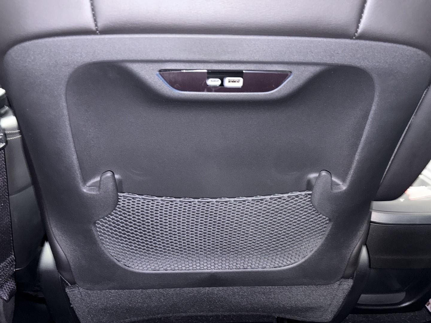 New 2027 Chrysler Pacifica Select FWD image 30