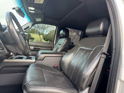 Used 2013 Ford F250 Lariat w/ Lariat Ultimate Pkg image 6