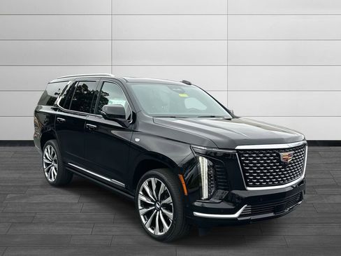 New 2026 Cadillac Escalade Luxury w/ Touring Package image 7