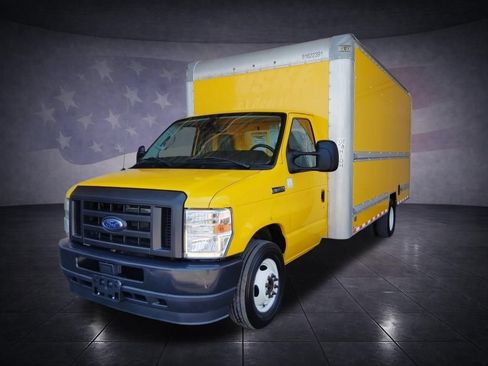 Used 2022 Ford E-350 and Econoline 350 Super Duty RWD image 25