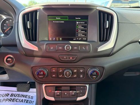 Used 2023 GMC Terrain SLE w/ Driver Convenience Package AWD/4WD image 19