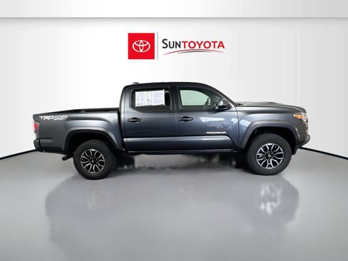 Used 2023 Toyota Tacoma TRD Sport w/ Technology Package AWD/4WD image 2