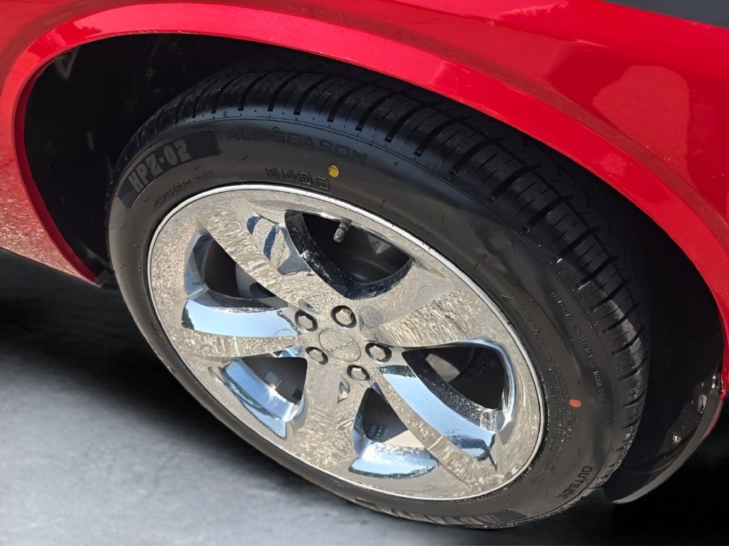 Used 2012 Dodge Challenger R/T Plus RWD image 28