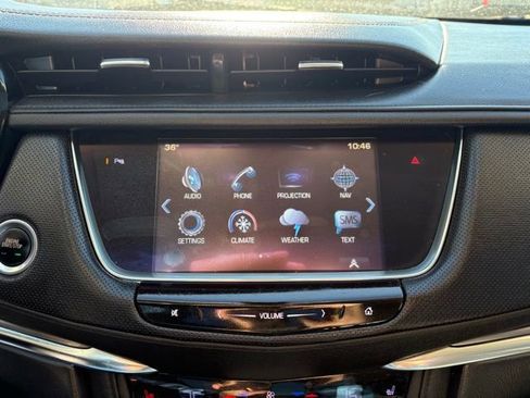 Used 2017 Cadillac XT5 Luxury image 16