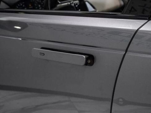 Used 2020 Land Rover Range Rover Velar R-Dynamic S AWD/4WD image 36