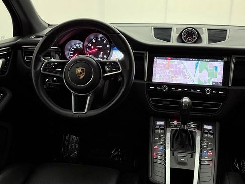 Used 2021 Porsche Macan S AWD/4WD image 29