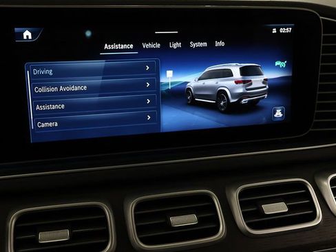 Certified 2026 Mercedes-Benz GLS 450 4MATIC image 19
