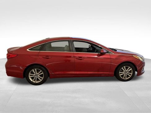 Used 2017 Hyundai Sonata SE FWD image 6