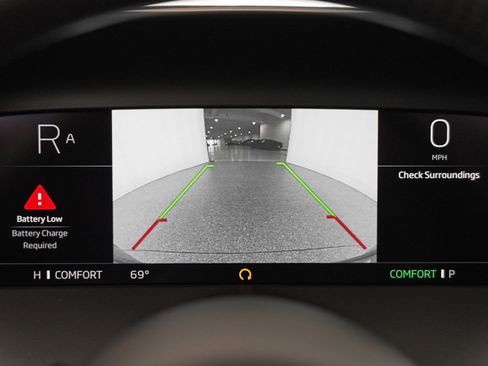 New 2027 McLaren 750S RWD image 29