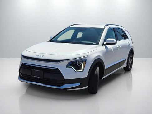 New 2026 Kia Niro LX FWD image 8