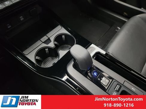 Used 2024 Toyota Prius Limited image 22