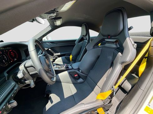 Certified 2026 Porsche 911 GT3 RWD image 5