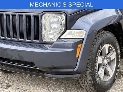 Used 2008 Jeep Liberty Sport w/ Popular Equipment Group image 7
