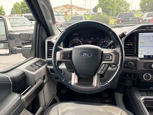 Used 2022 Ford F350 Limited AWD/4WD image 14