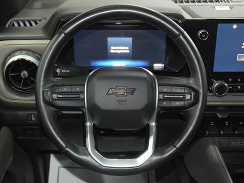 Used 2023 Chevrolet Colorado ZR2 w/ ZR2 Convenience Package III image 41