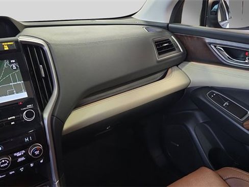Used 2020 Subaru Ascent Touring w/ Popular Package #3 image 12