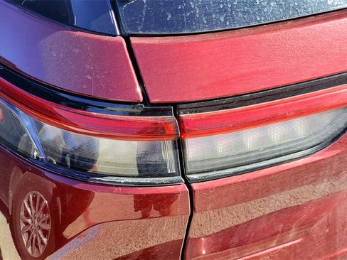 Used 2024 Jeep Grand Cherokee Limited image 8