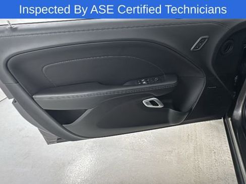 Used 2022 Dodge Challenger R/T Scat Pack image 16