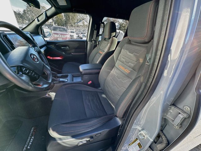 Used 2025 Nissan Frontier PRO-4X AWD/4WD image 15
