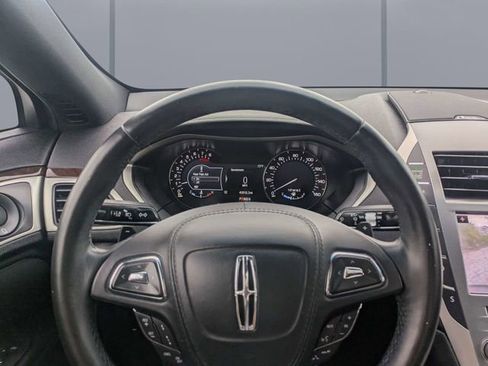 Used 2019 Lincoln MKZ Reserve w/ Reserve Plus Package FWD image 27