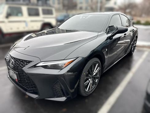 Used 2022 Lexus IS 350 F Sport image 4