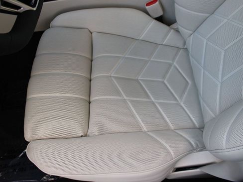 New 2026 BMW i7 eDrive50 w/ M Sport Package image 23