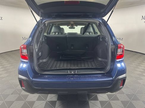 Used 2019 Subaru Outback 2.5i Limited AWD/4WD image 18