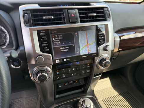 Used 2023 Toyota 4Runner Limited AWD/4WD image 17