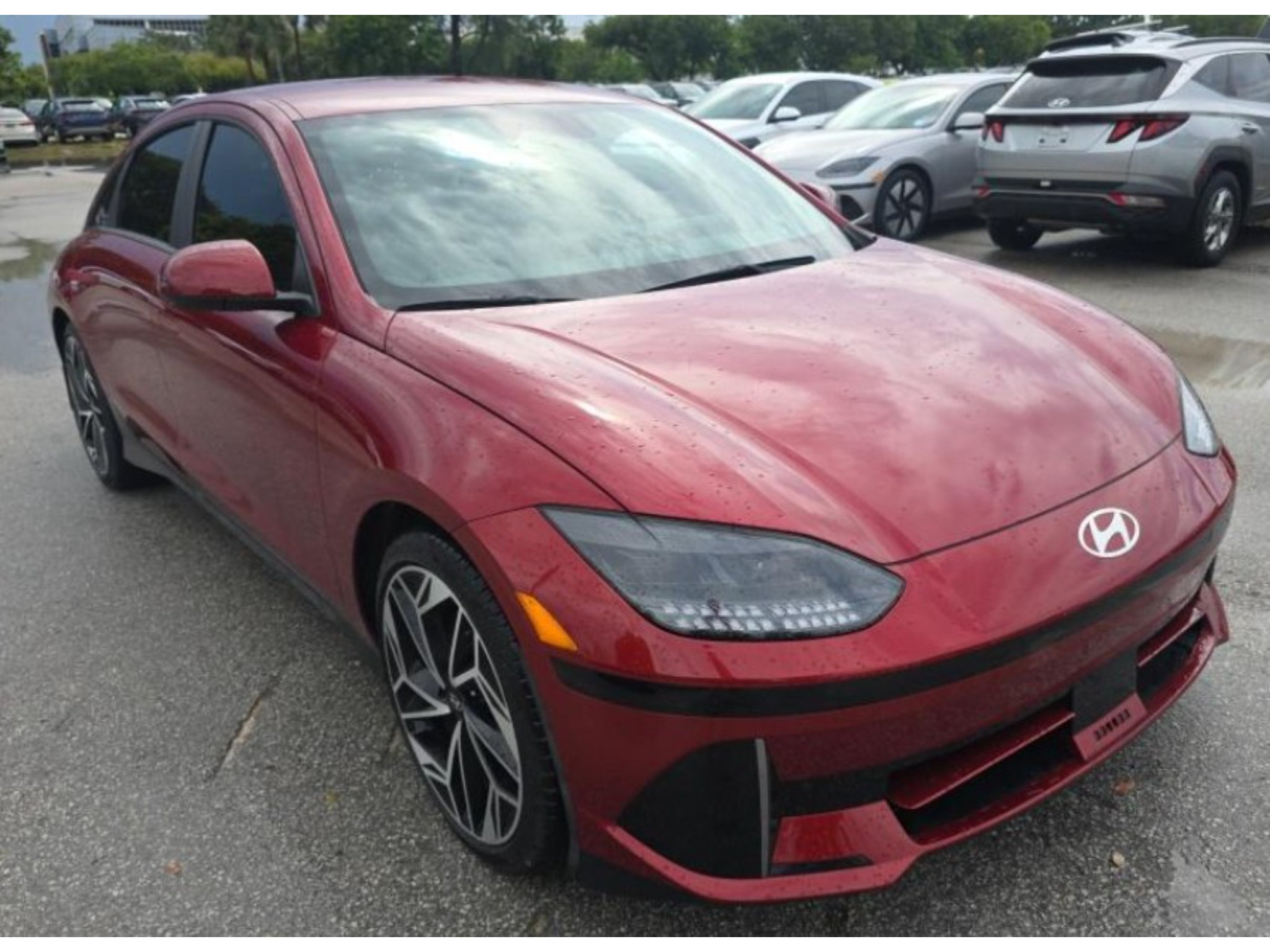 Used 2025 Hyundai Ioniq 6 SEL RWD image 2