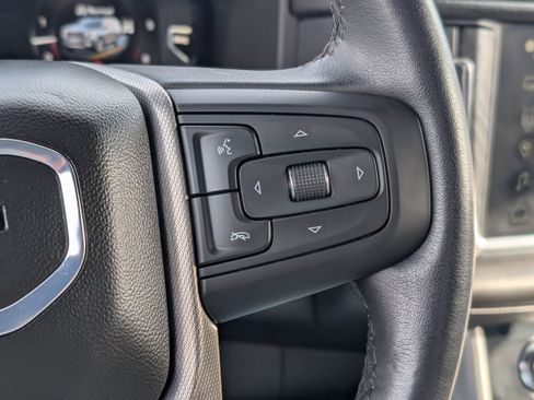 Used 2024 GMC Yukon Denali w/ Denali Reserve Package image 20