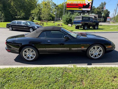Used 2004 Jaguar XK8 Convertible RWD image 5