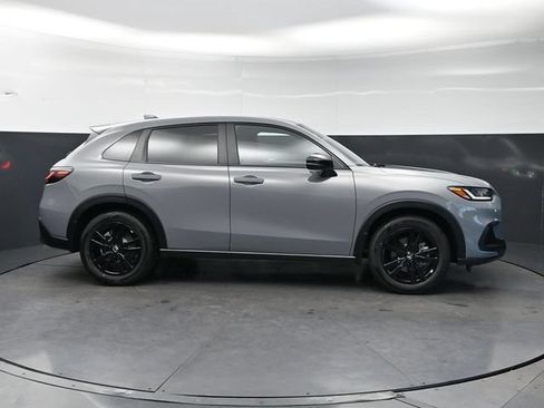 Used 2027 Honda HR-V Sport image 4