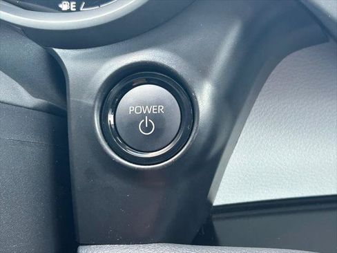 Certified 2026 Toyota Sienna XLE FWD image 29
