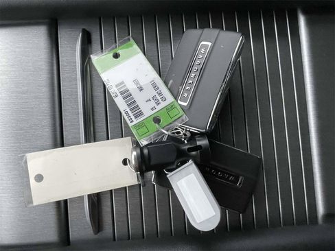 New 2025 Jeep Wagoneer Series II w/ Convenience Group I image 37