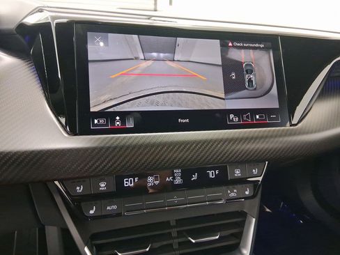 Used 2022 Audi RS e-tron GT w/ Carbon Performance Package image 22