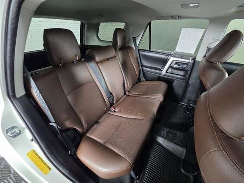 Used 2020 Toyota 4Runner Limited AWD/4WD image 17