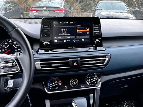 Used 2021 Kia Seltos S image 6