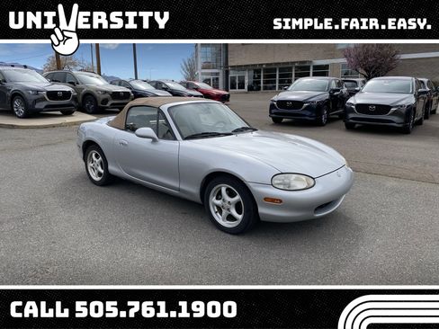 Used 1999 MAZDA MX-5 Miata image 1