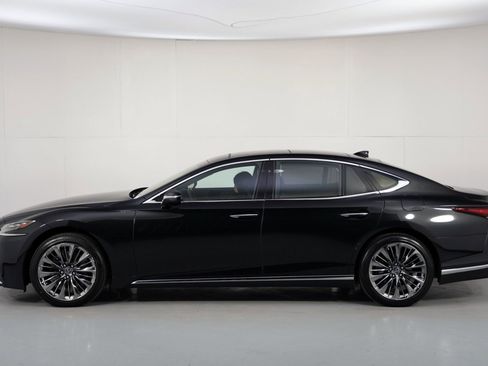 Used 2018 Lexus LS 500 AWD w/ Luxury Package image 56