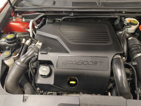 Used 2015 Lincoln MKS AWD w/ Equipment Group 201A image 30