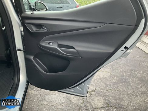 Used 2023 Chevrolet Bolt EUV LT image 53