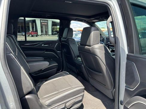 Used 2023 Cadillac Escalade ESV Sport w/ Touring Package AWD/4WD image 12