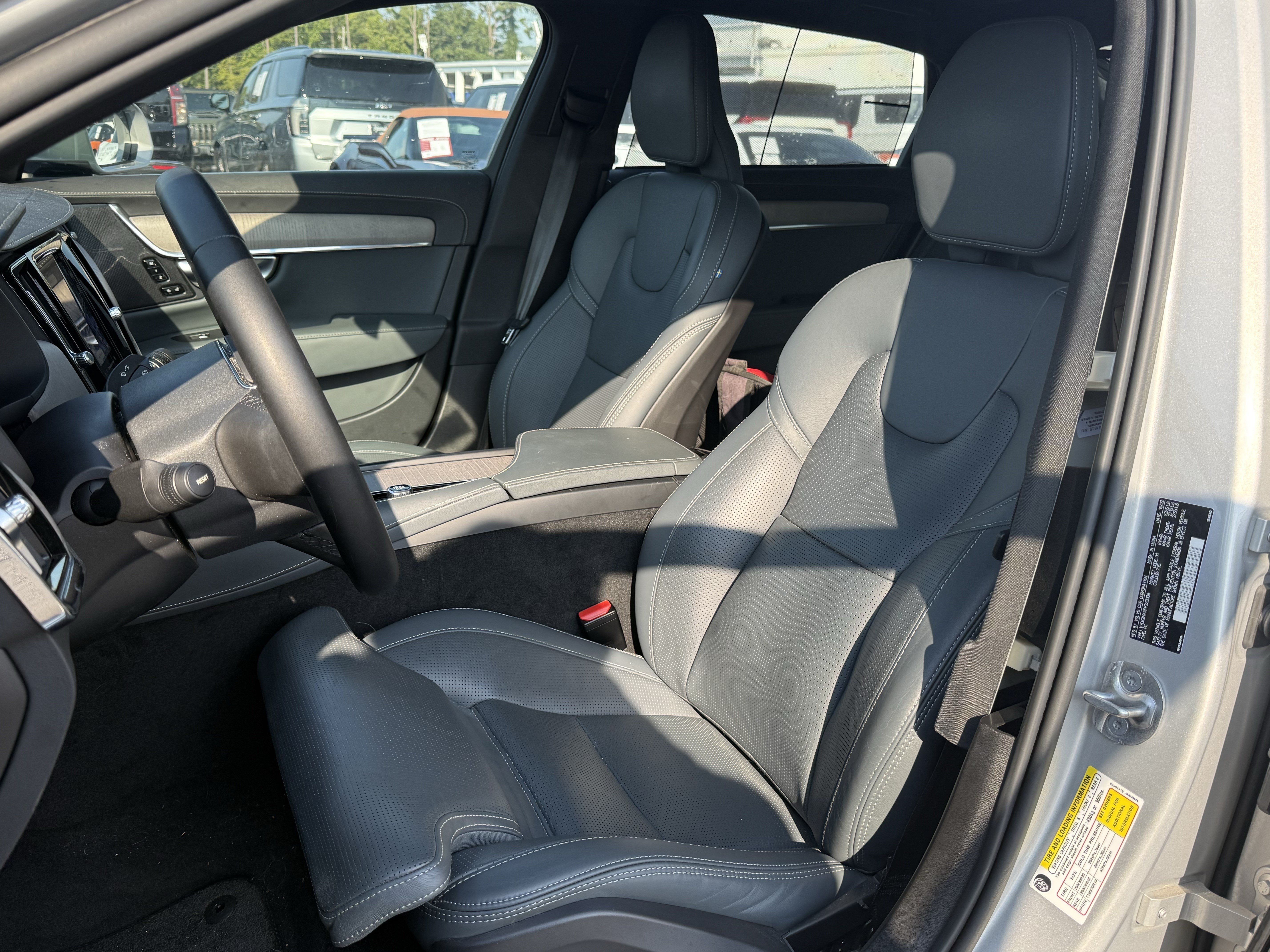 Used 2023 Volvo S90 B6 Ultimate AWD/4WD image 7